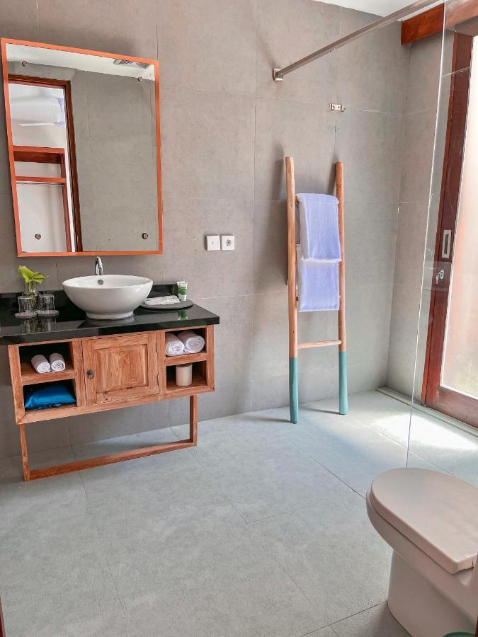 Taj Maza Sunset Villas Джили Трауанган Екстериор снимка