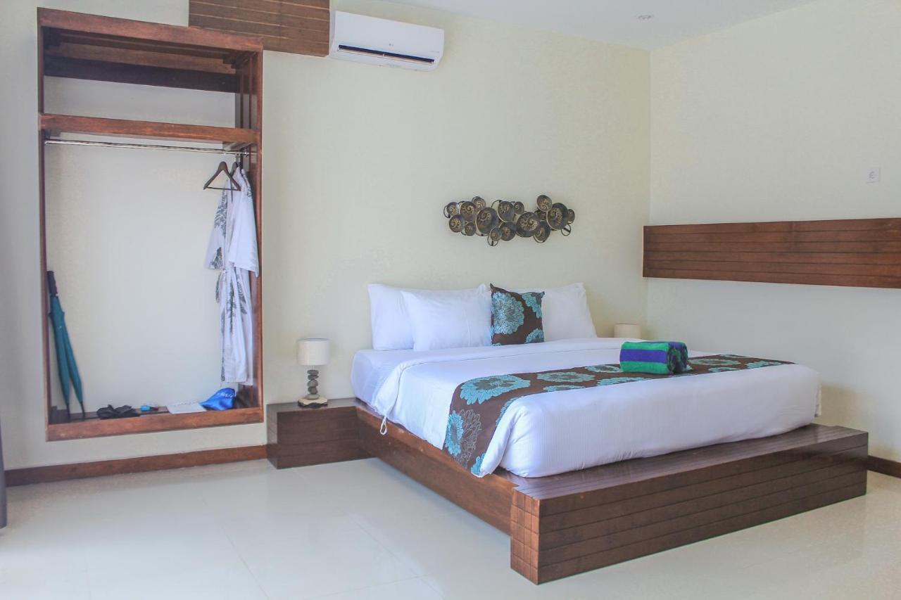 Taj Maza Sunset Villas Джили Трауанган Екстериор снимка
