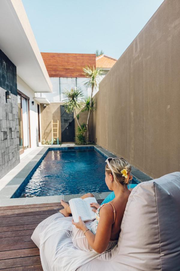 Taj Maza Sunset Villas Джили Трауанган Екстериор снимка